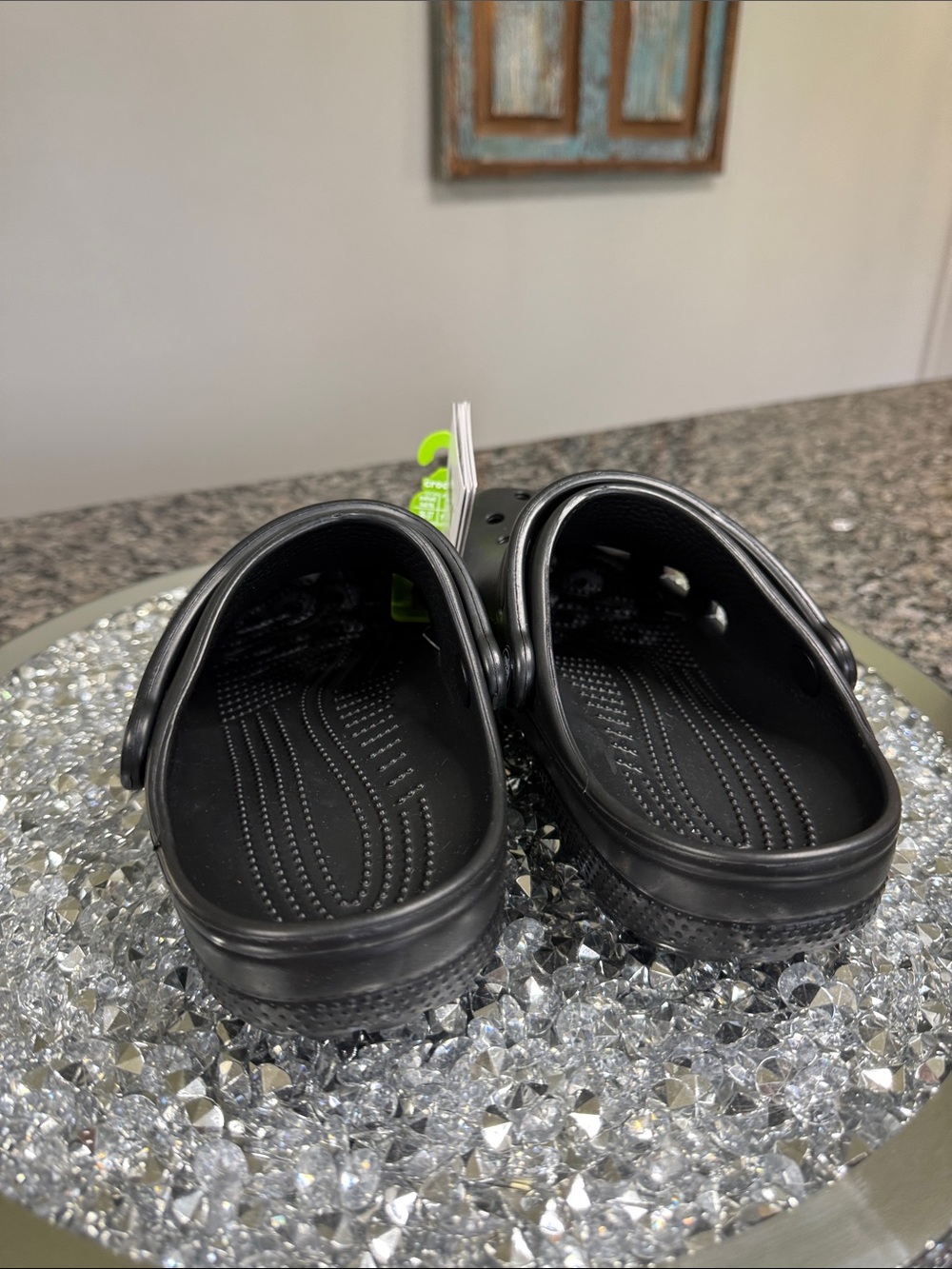 CROCS Black Classic Clog with Heel Strap NEW M4 W6 - Picture 6 of 9